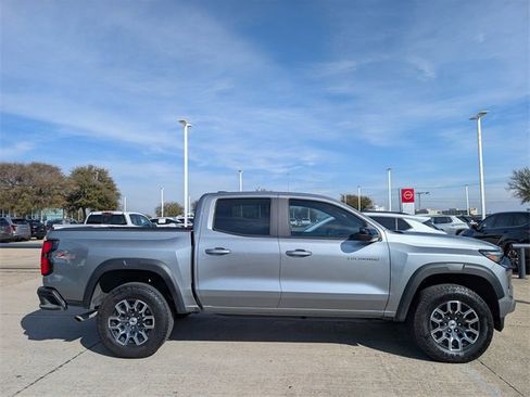 Used 2024 Chevrolet Colorado Z71 w/ Z71 Convenience Package 2 image 2