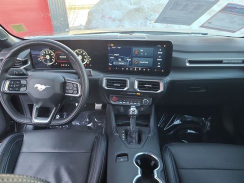 Used 2024 Ford Mustang Premium image 25