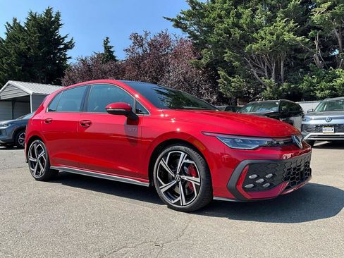 New 2026 Volkswagen GTI SE FWD image 2