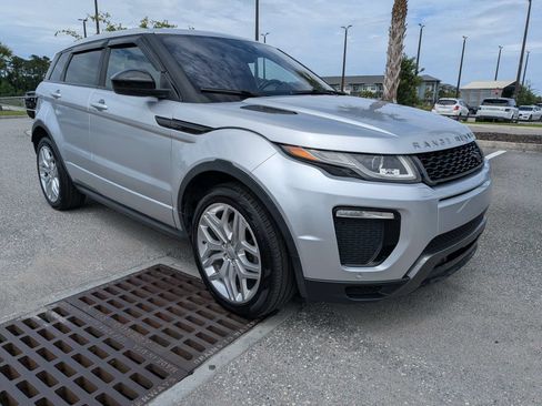 Used 2018 Land Rover Range Rover Evoque HSE Dynamic AWD/4WD image 2