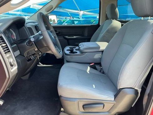Used 2019 RAM 1500 Express w/ Express Value Package RWD image 9
