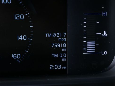 Used 2019 Volvo XC90 T5 Momentum image 12