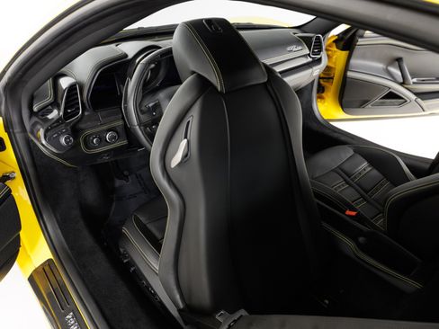 Used 2011 Ferrari 458 Italia Coupe RWD image 48