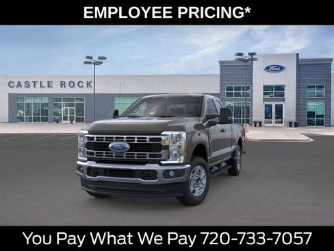 New 2026 Ford F250 XLT w/ Snow Plow/Camper Package AWD/4WD image 2
