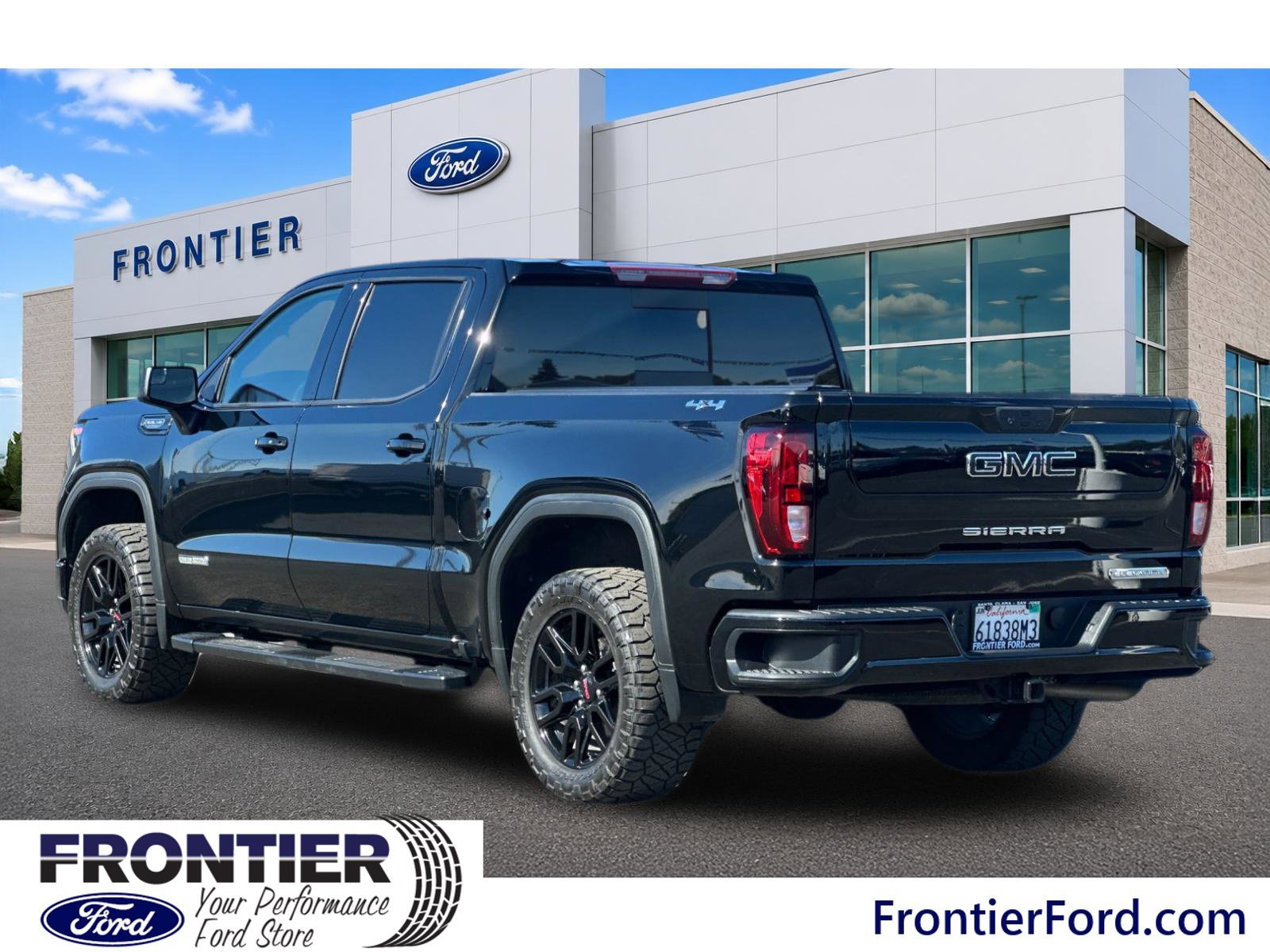 Used 2022 GMC Sierra 1500 Elevation w/ Preferred Package AWD/4WD image 7