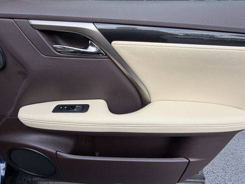 Used 2020 Lexus RX 350 FWD w/ Accessory Package image 41