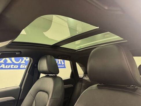 Used 2018 Audi Q3 2.0T Premium image 20