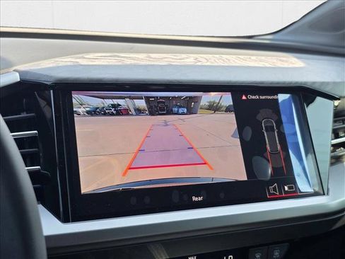 New 2026 Audi Q4 e-tron Premium image 23