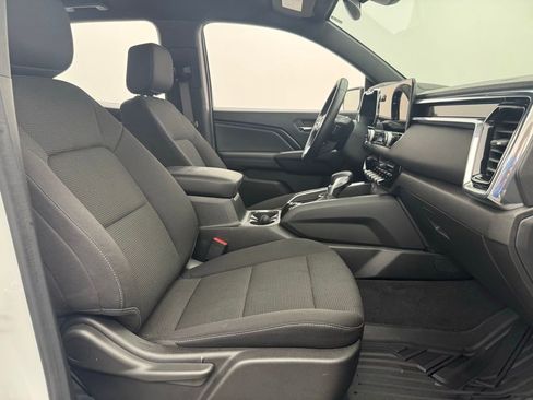 Used 2024 GMC Canyon Elevation w/ Convenience Package image 30