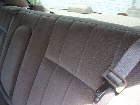 Used 2003 Mercury Grand Marquis GS RWD image 14
