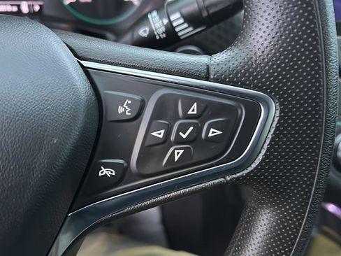 Used 2023 Chevrolet Malibu LT image 28