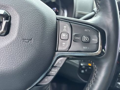 Used 2024 RAM 2500 Limited AWD/4WD image 32