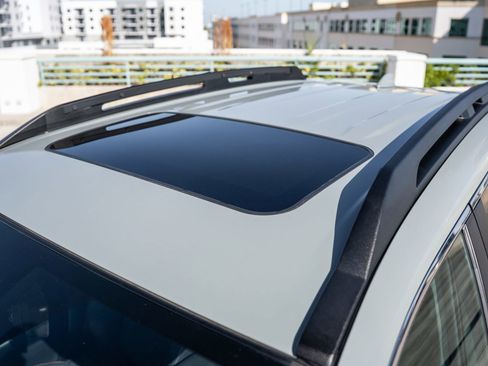 Used 2019 Toyota RAV4 Adventure image 11