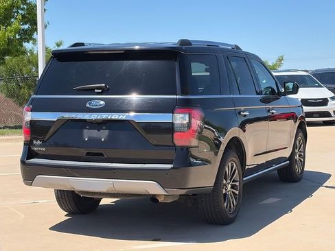 Used 2021 Ford Expedition Limited image 9
