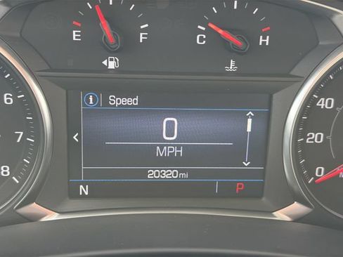 Used 2023 GMC Terrain SLE w/ Driver Convenience Package AWD/4WD image 17
