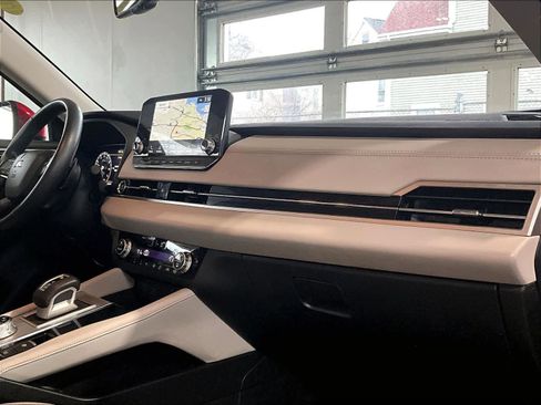 Used 2022 Mitsubishi Outlander SEL image 14