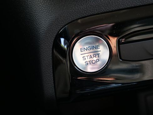 Used 2024 Ford Escape Active w/ Tech Pack #2 AWD/4WD image 29