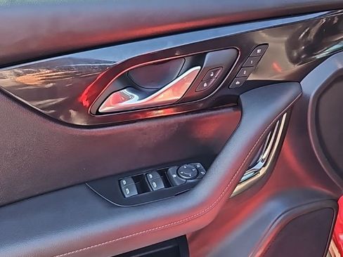 Used 2023 Chevrolet Blazer RS w/ Driver Confidence II Package image 11