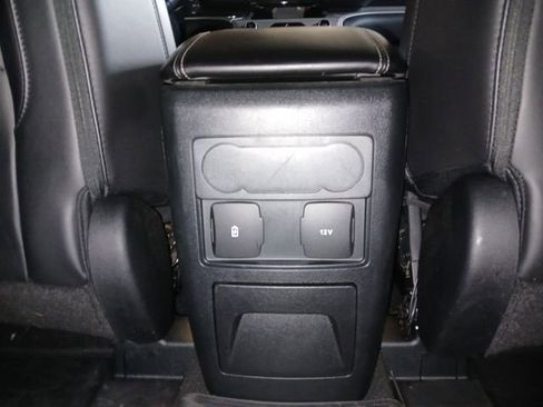 Certified 2023 Ford Explorer XLT w/ Equipment Group 202A AWD/4WD image 50