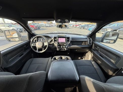 Used 2024 RAM 3500 Tradesman w/ Chrome Appearance Group image 13