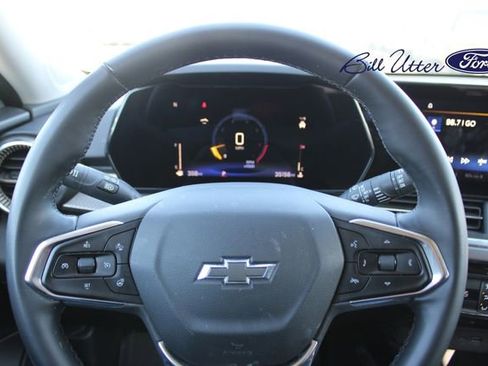 Used 2024 Chevrolet Trax ACTIV w/ Driver Confidence Package image 10