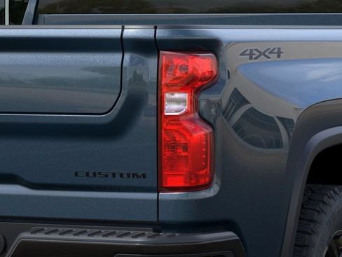 New 2026 Chevrolet Silverado 2500 Custom w/ Custom Value Package AWD/4WD image 11
