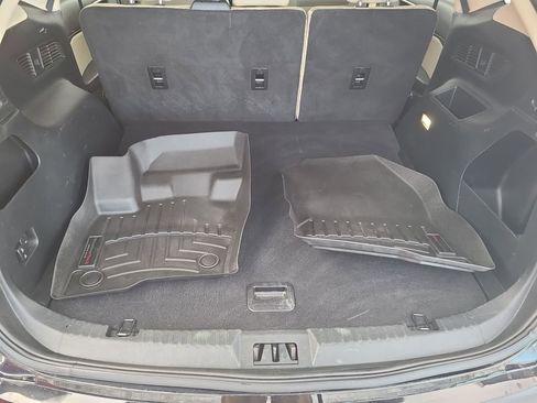 Used 2019 Ford Edge SEL image 37