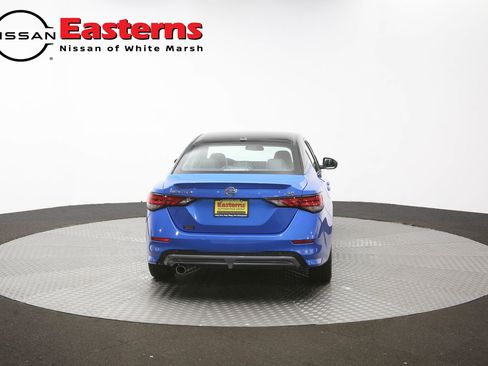 Used 2022 Nissan Sentra SR w/ SR Premium Package FWD image 37