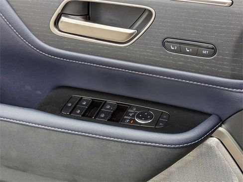 New 2026 INFINITI QX80 4WD image 16