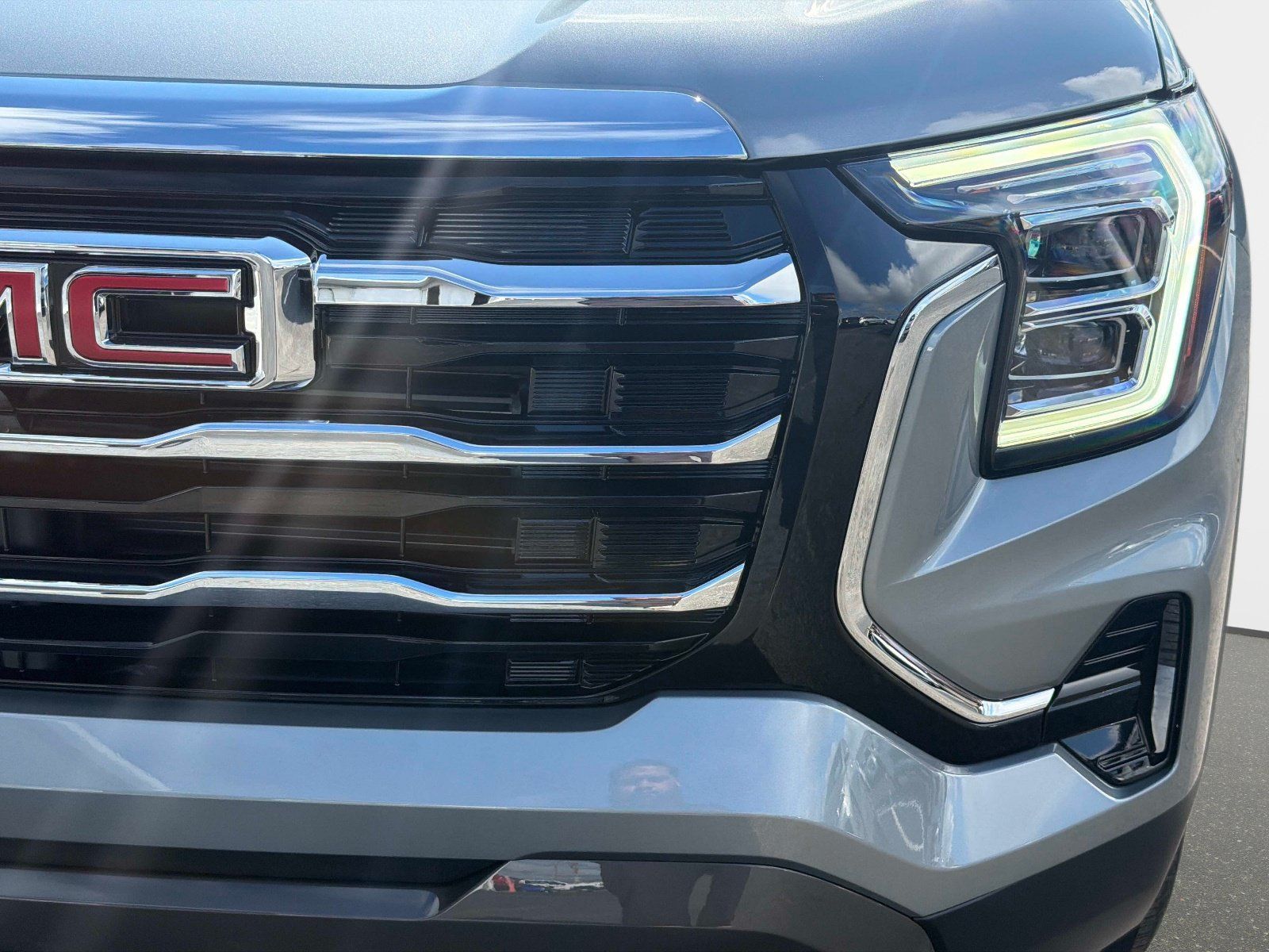New 2027 GMC Terrain Elevation w/ Elevation Premium Package FWD image 9
