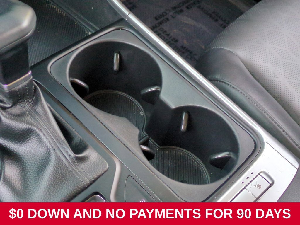 Used 2025 Kia Carnival FWD image 21