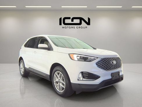 Used 2024 Ford Edge SEL w/ Convenience Package AWD/4WD image 4
