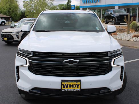 Used 2022 Chevrolet Tahoe RST w/ Luxury Package AWD/4WD image 3