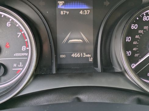 Used 2023 Toyota Camry SE FWD image 25