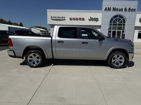 Used 2026 RAM 1500 Big Horn AWD/4WD image 9