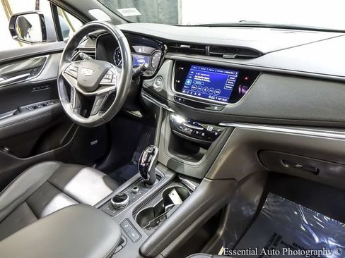 Certified 2023 Cadillac XT5 Sportv w/ LPO, Floor Liner Package AWD/4WD image 26