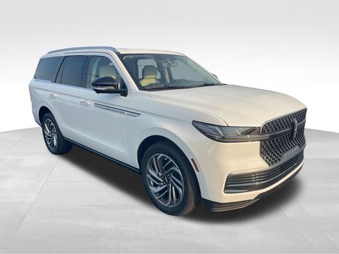 New 2027 Lincoln Navigator Reserve AWD/4WD image 7