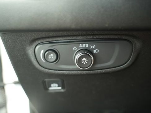 Used 2019 GMC Terrain SLE FWD image 33