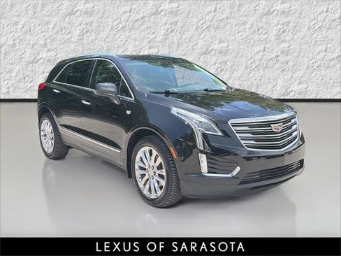 Used 2019 Cadillac XT5 Premium Luxury FWD image 1