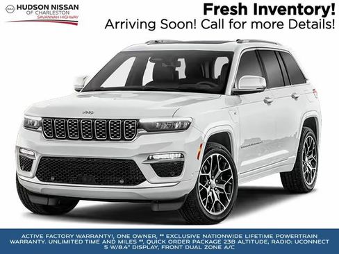 Used 2024 Jeep Grand Cherokee Altitude image 1