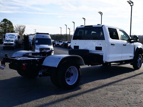 Used 2024 Ford F550 XL DRW 4X4 / V8 Diesel / Paylo image 9