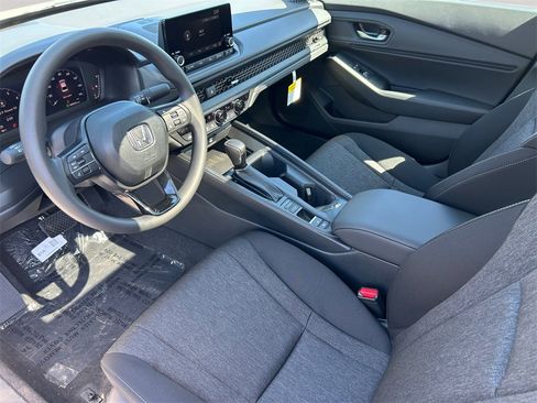 New 2025 Honda Accord SE image 10
