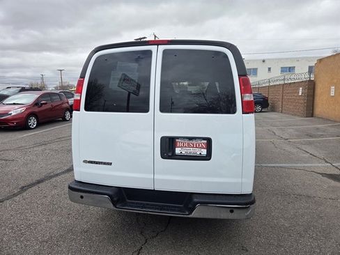 Used 2023 Chevrolet Express 3500 LT w/ LT Preferred Equipment Group image 2