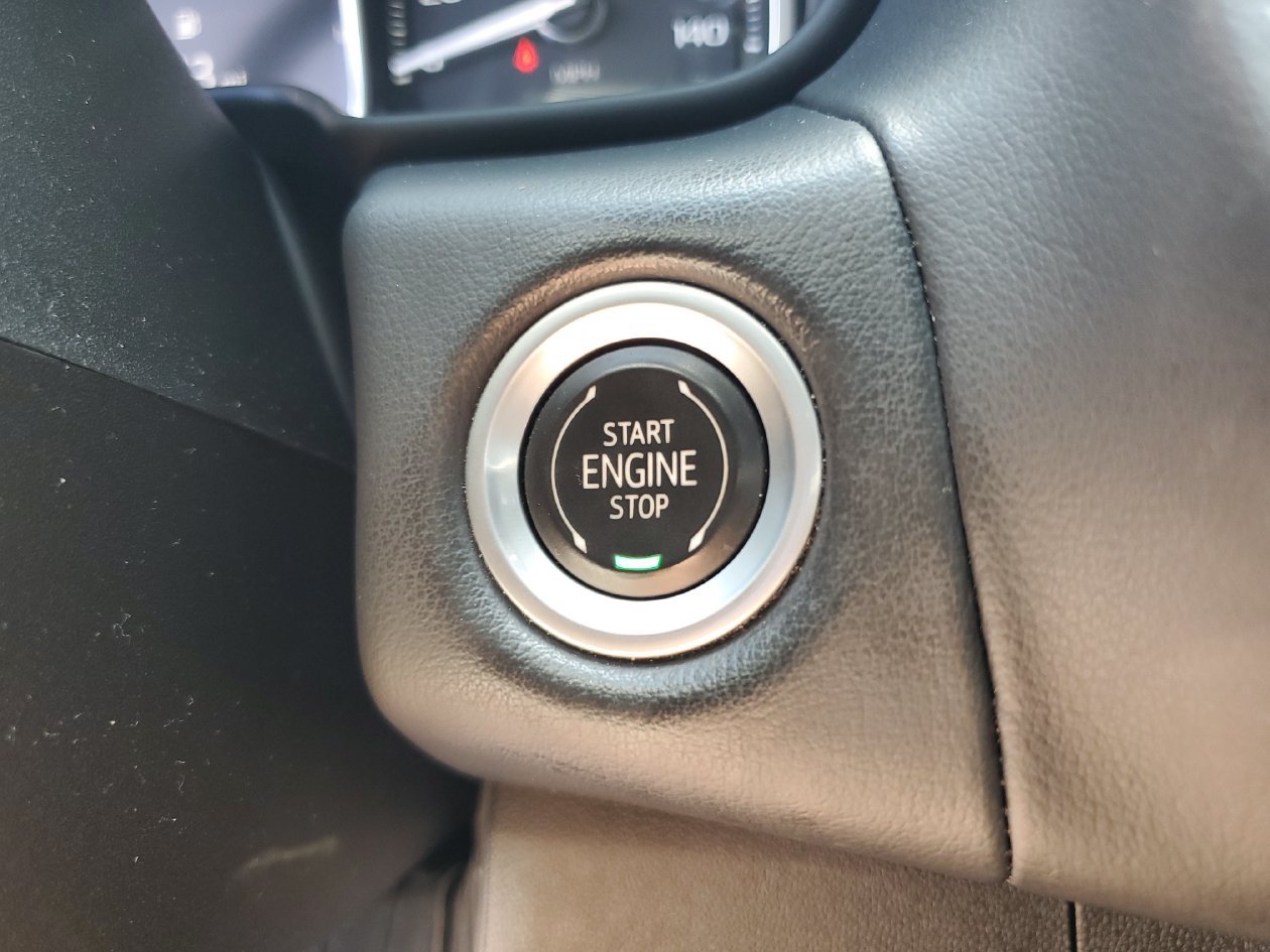 Used 2021 GMC Yukon SLT w/ SLT Luxury Plus Package RWD image 24
