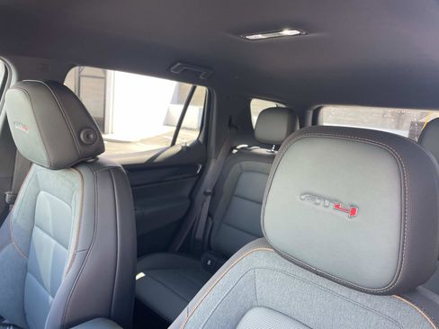 New 2026 GMC Terrain AT4 w/ Technology Package II AWD/4WD image 22