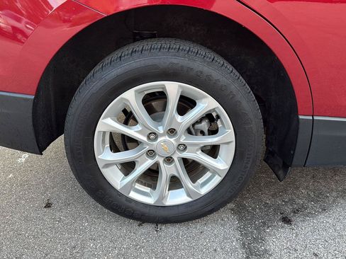 Used 2021 Chevrolet Equinox LT AWD/4WD image 13