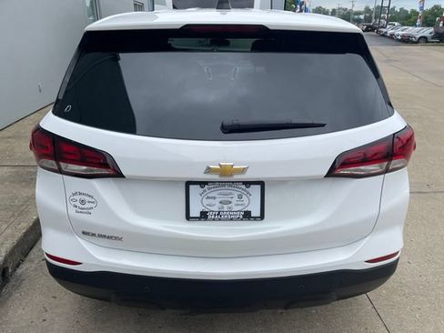 Certified 2024 Chevrolet Equinox LS w/ LS Convenience Package FWD image 6