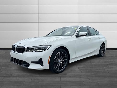 Used 2019 BMW 330i xDrive Sedan w/ Driving Assistance Package AWD/4WD image 7