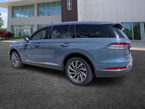 New 2026 Lincoln Aviator 2WD image 5