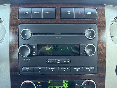 Used 2014 Ford Expedition EL XLT w/ Equipment Group 202A image 14